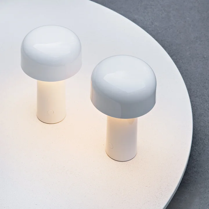 Flos - Bellhop Akku-Tischleuchte (LED), weiß