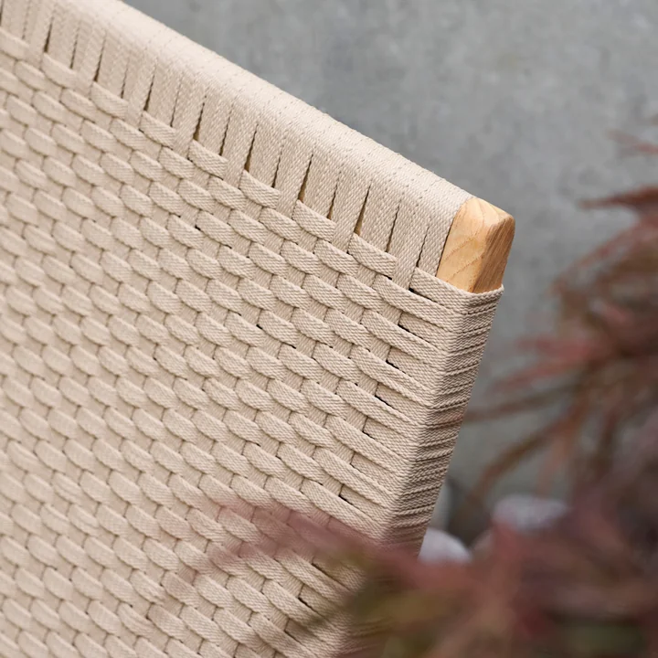 MG501 Cuba Chair Outdoor, Teak unbehandelt / sesame von Carl Hansen