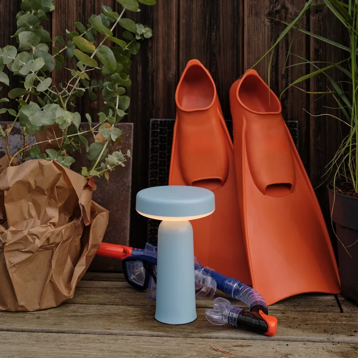 Muuto - Ease Portable LED Outdoor Akkuleuchte, hellblau