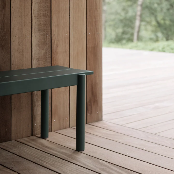 Muuto - Linear Steel Bank, dunkelgrün