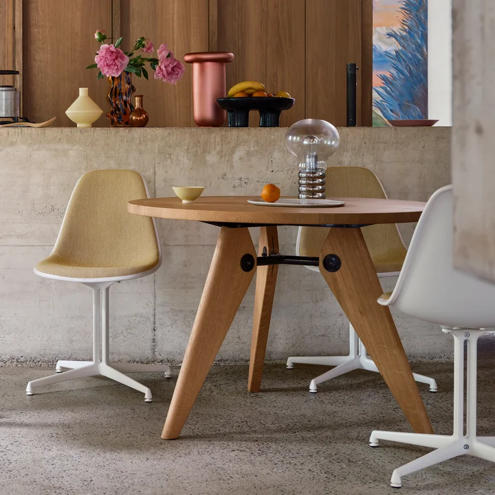 Vitra - Guéridon Esstisch, Ø 105 cm, Eiche geölt