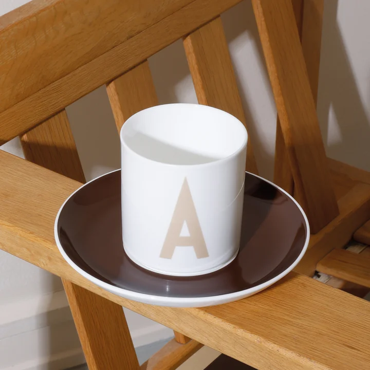 Design Letters - AJ Porzellan Becher A, beige / weiß