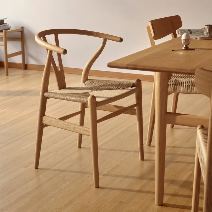 Carl Hansen - CH24 Wishbone Chair, Eiche geölt / Naturgeflecht