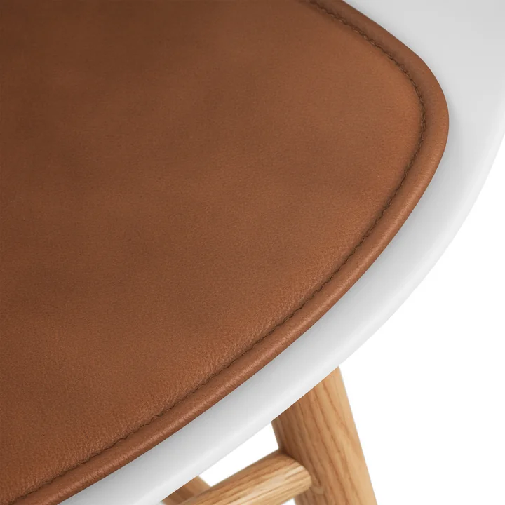 Normann Copenhagen - Sitzkissen zum Form Stuhl, Leder brandy