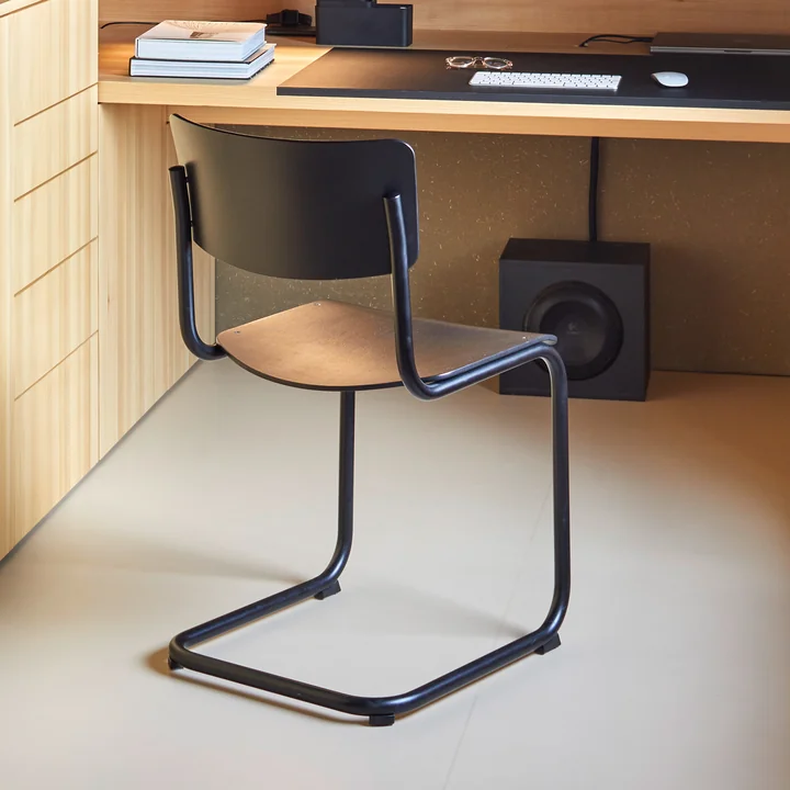 Thonet - S 43 Stuhl, Classics in Colour, schwarz / Buche schwarz gebeizt (TP 29)