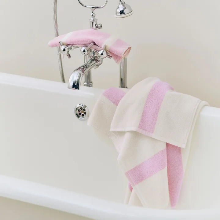 HAY - Stripe Badetuch und Waschlappen, cool pink