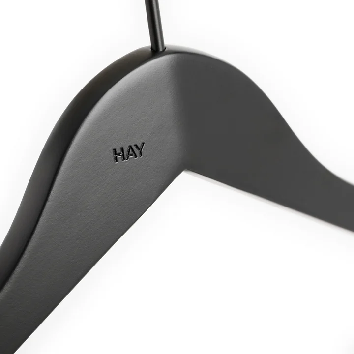 HAY - Smooth Coat Kleiderbügel slim, schwarz