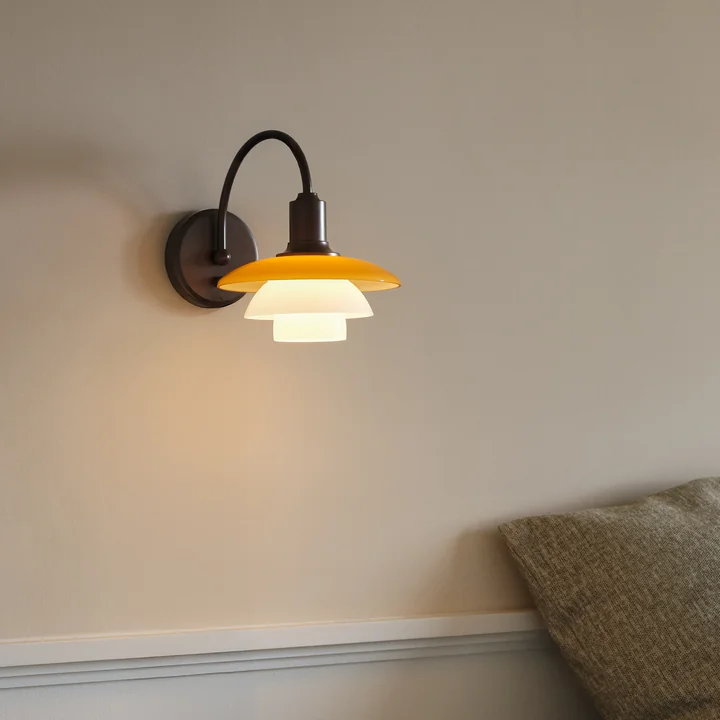 Louis Poulsen - PH 2/2 Centenary Edition Wandleuchte, amber / opal weiß