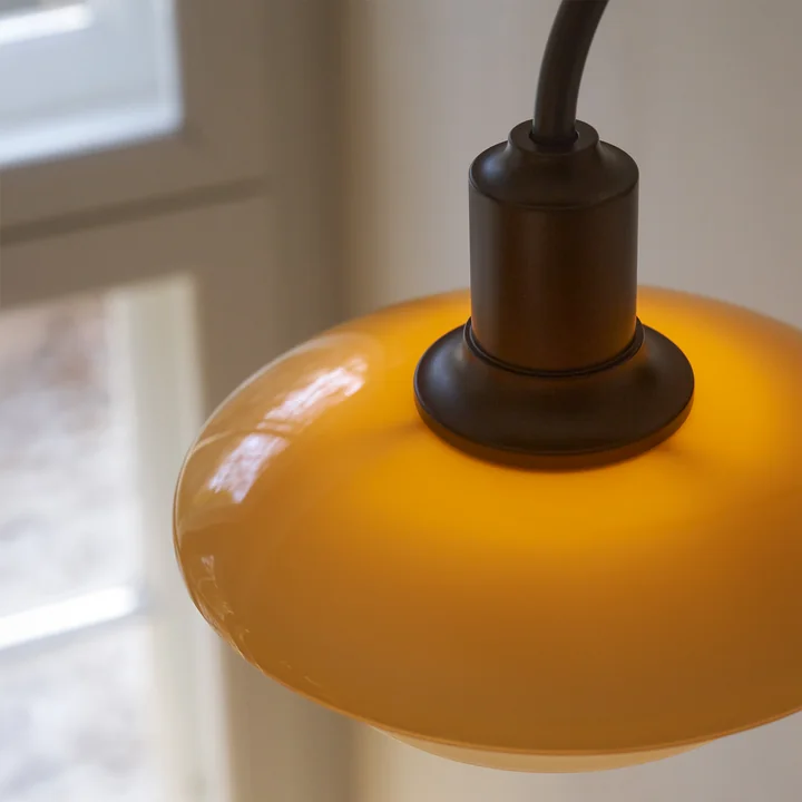 Louis Poulsen - PH 2/2 Centenary Edition Wandleuchte, amber / opal weiß