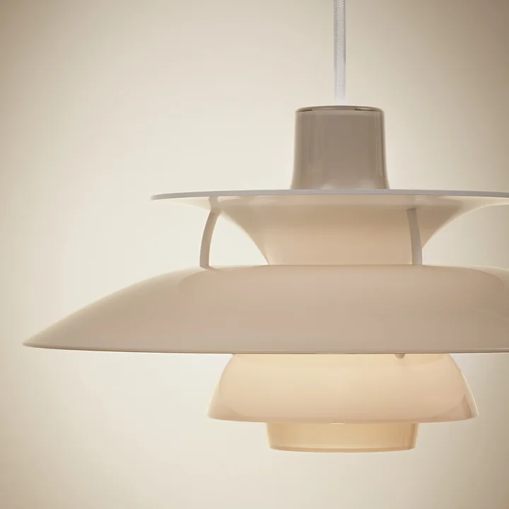 Louis Poulsen - PH 5 320 Opal Pendelleuchte, opal beige