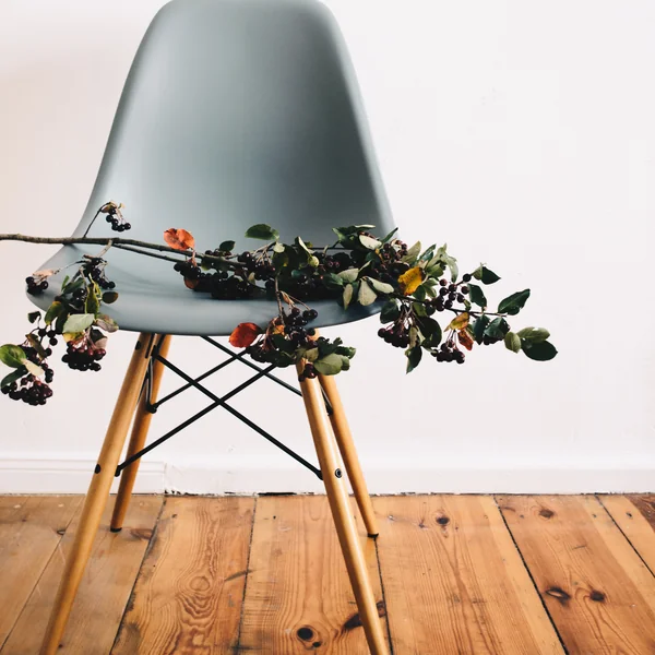 Der Eames Plastic Sidechair DSW Ocean von Vitra