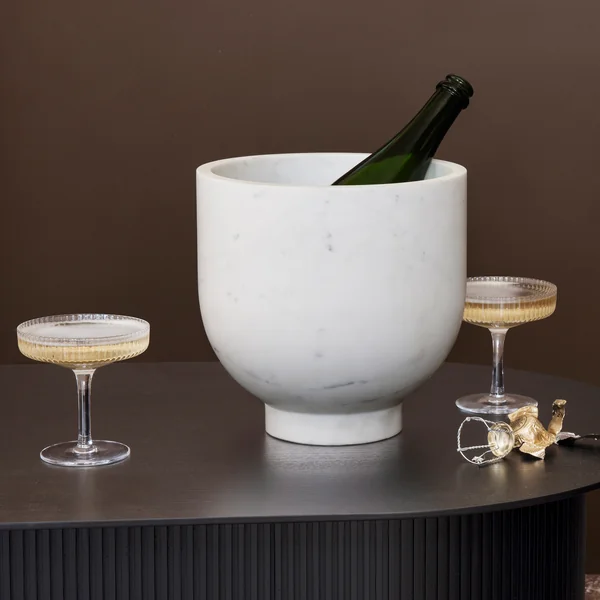 Alza Champagnerkühler von Ferm Living in Marmor weiß