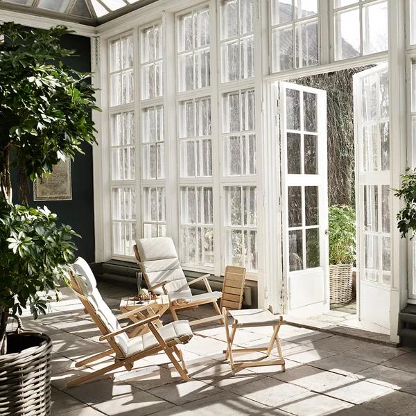 Wintergartenmöbel aus Holz