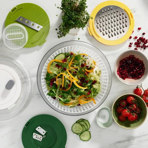 Das Multi-Prep Salatzubereitungs-Set von Joseph Joseph erledigt mehrere Aufgaben