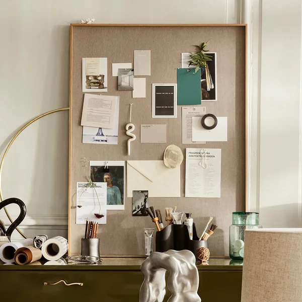 Scenery Pinnwand von Ferm Living in der Ausführung Eiche natur / beige