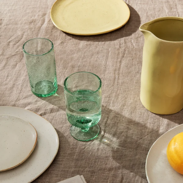 Oli Glasserie von Ferm Living in der Ausführung klar