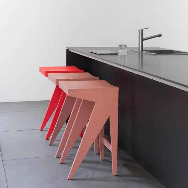 Schulz Barhocker von OUT Objekte unserer Tage