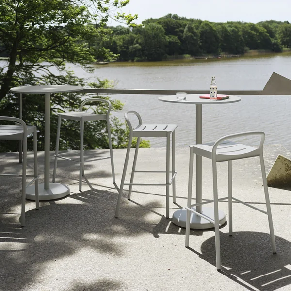 Linear Steel Barhocker Outdoor von Muuto