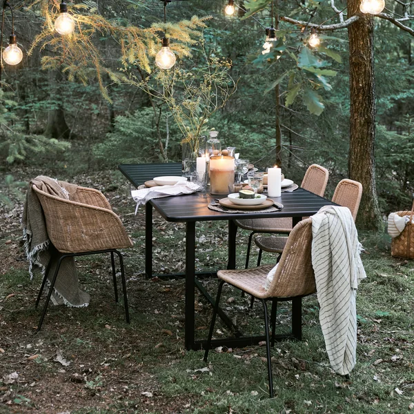 Helo Outdoor Tisch von House Doctor