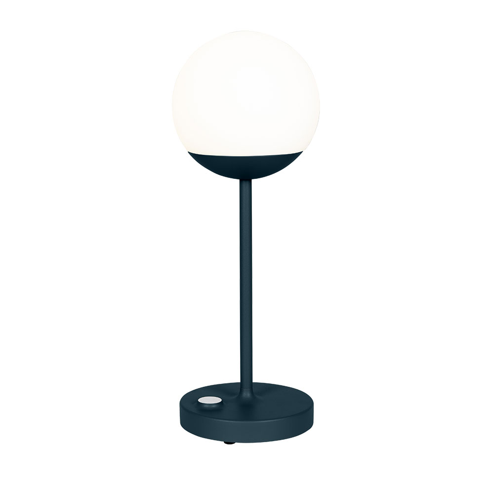 fermob - lampe de table led mooon! max avec batterie - bleu acapulco/texturé/hxø 41x15cm/led 3w/2700k/4000k/200lm/300lm/dimmable 10-100%
