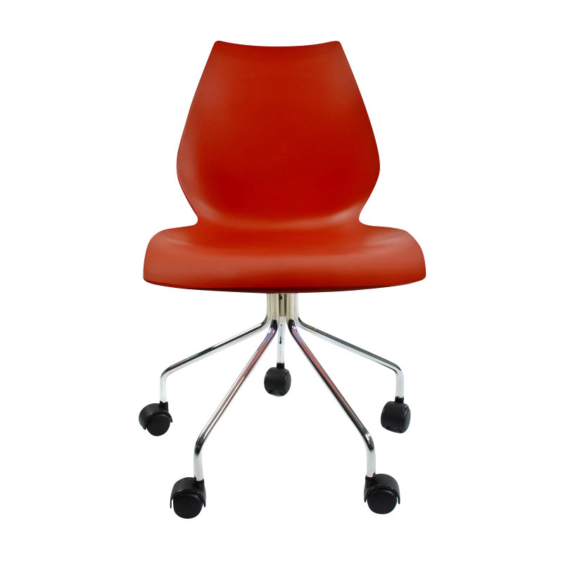 kartell - chaise de bureau maui - rouge pourpre/polypropylène teinté dans la mass/lxhxp 58 x 85-93 x 52cm/structure acier tubulaire chromé